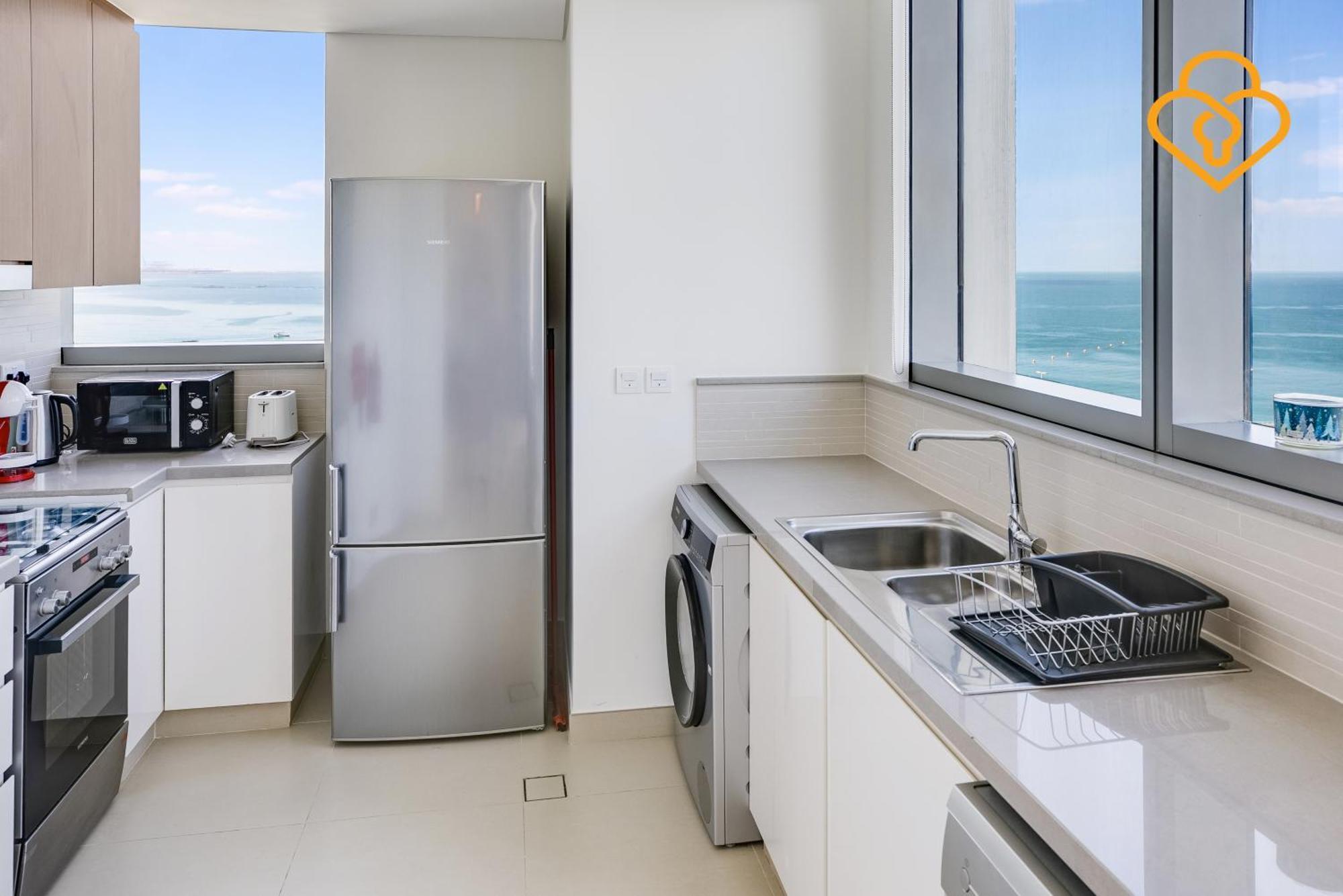 Keysplease Fascinating Seaviews! 2 B/r Luxury 52/42, Marina Apartment *